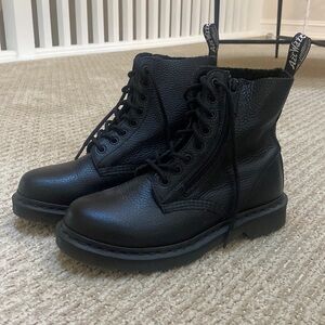 Black Dr. Martens “The Original.” Size 7.